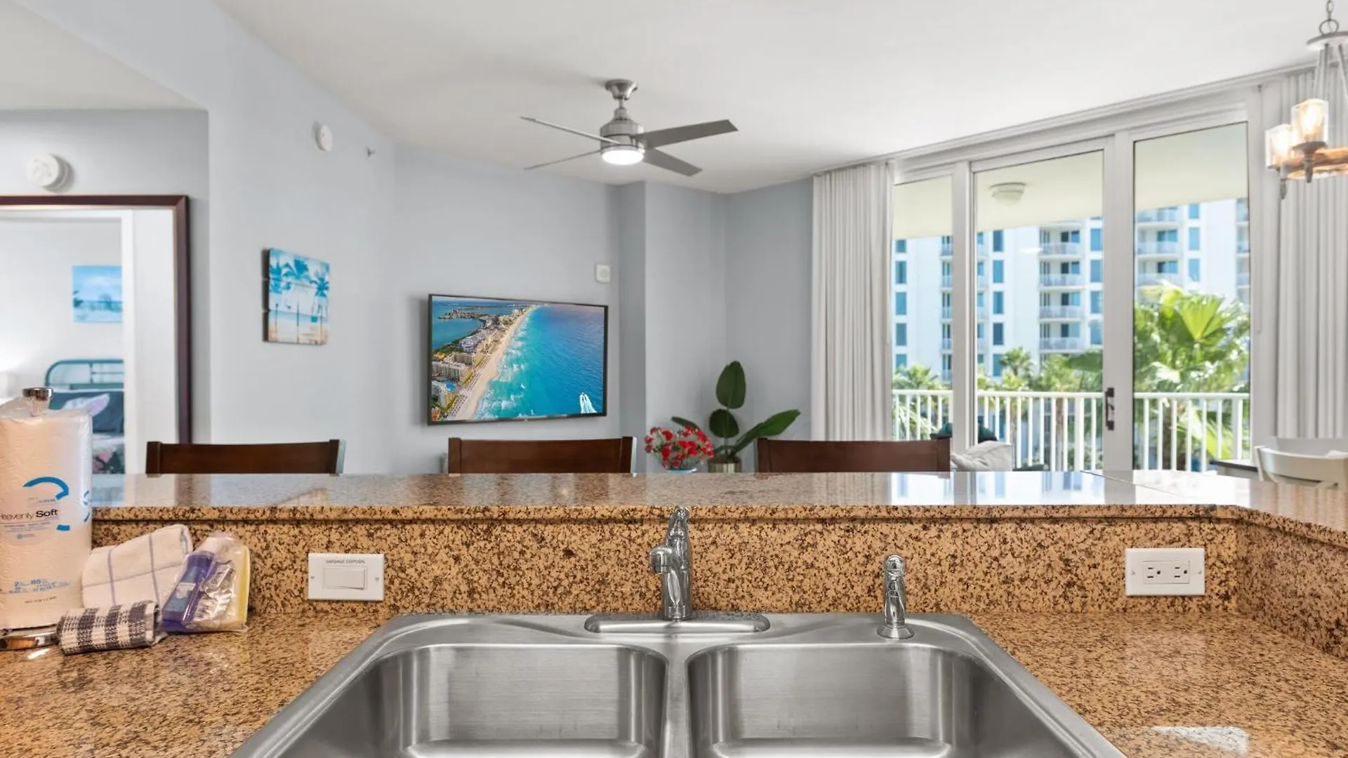 Palms Resort 2 Bedroom King Suite Poolside Shuttle Destin United States