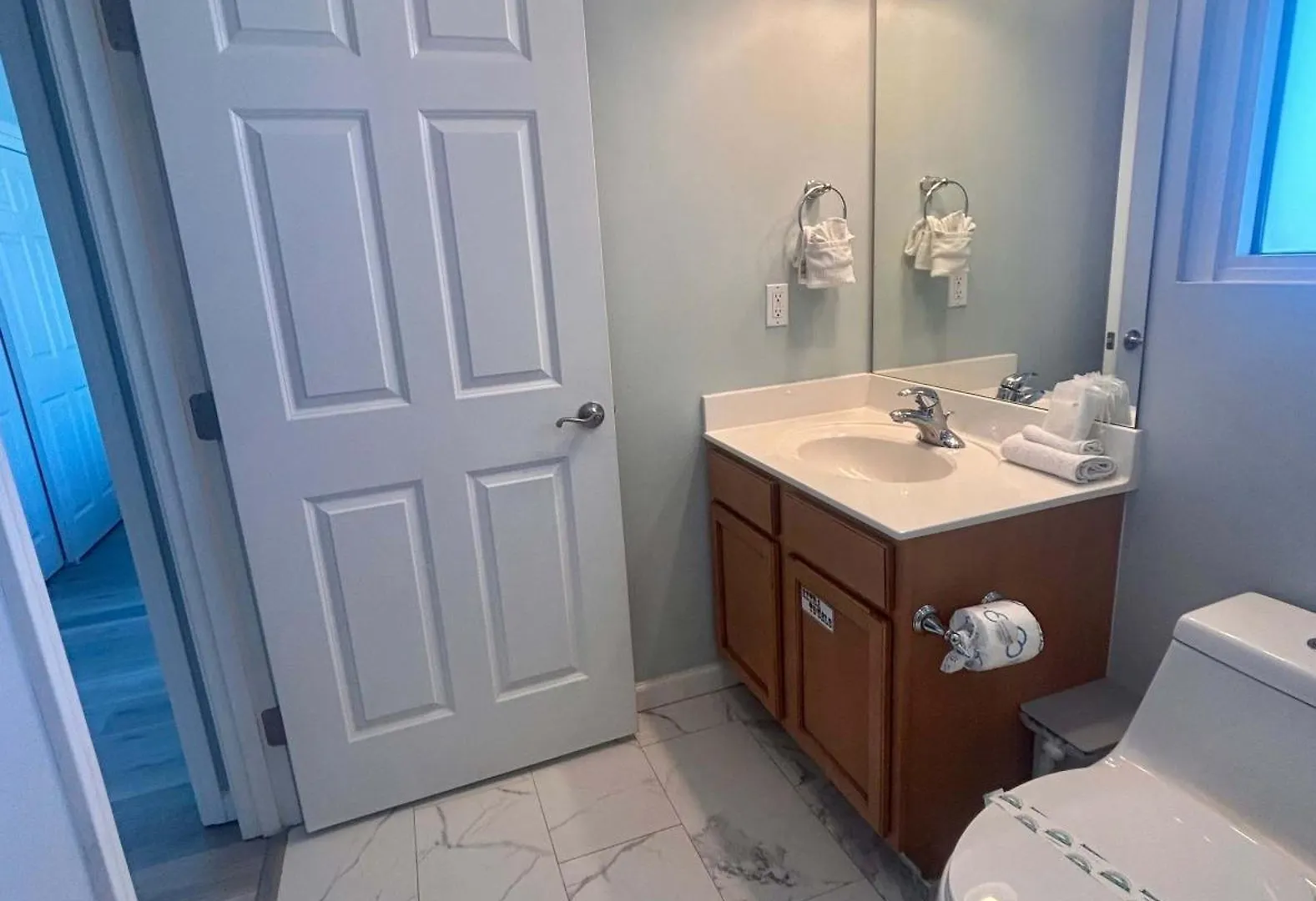 Palms Resort 2 Bedroom King Suite Poolside Shuttle Destin